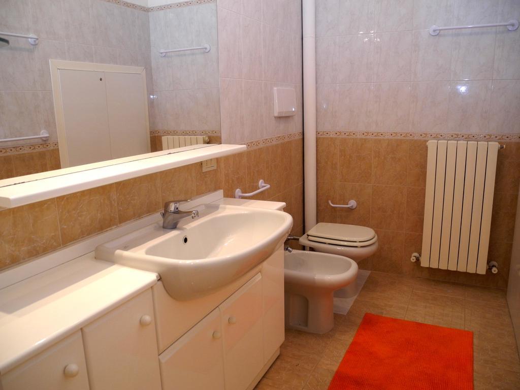 Collemare Apartment Pesaro Room photo